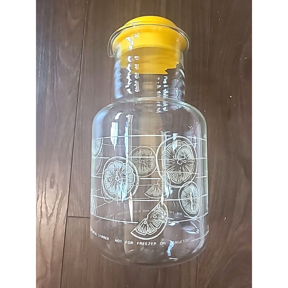 Vintage Pyrex Lemonade Refrigerator Jar 7520 2 Quart w/ Lid Excellent Condition